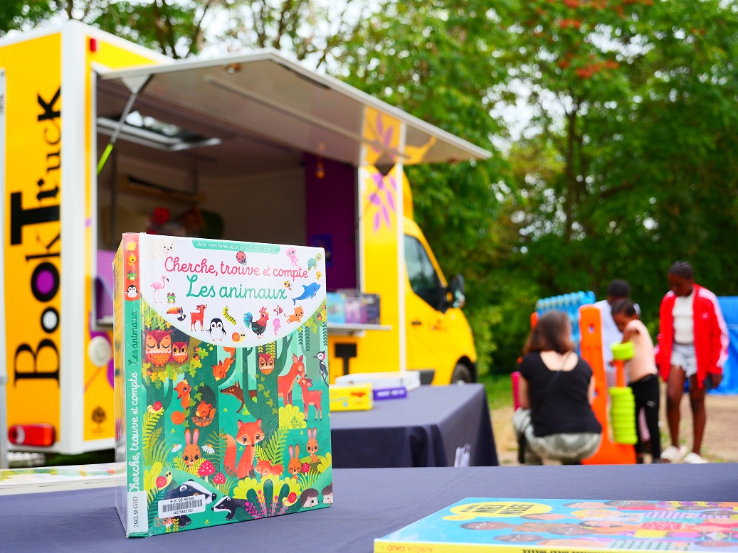 Booktruck aux basses promenades