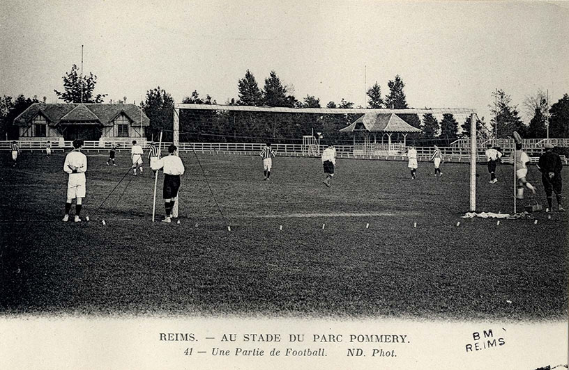 Vue générale de la piscine - Demaison, Monuments civils VI 23