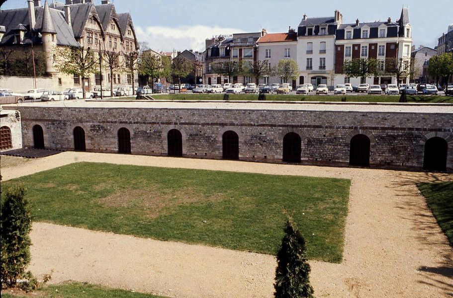 Place du forum © SRA Champagne-Ardenne