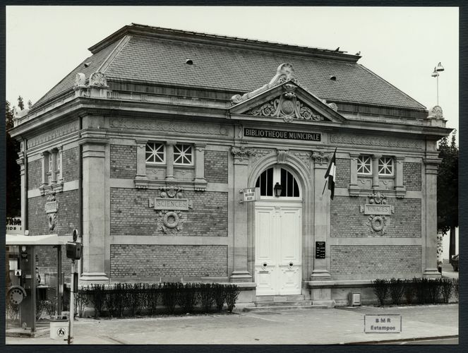 Photographie de la bibliothèque Holden